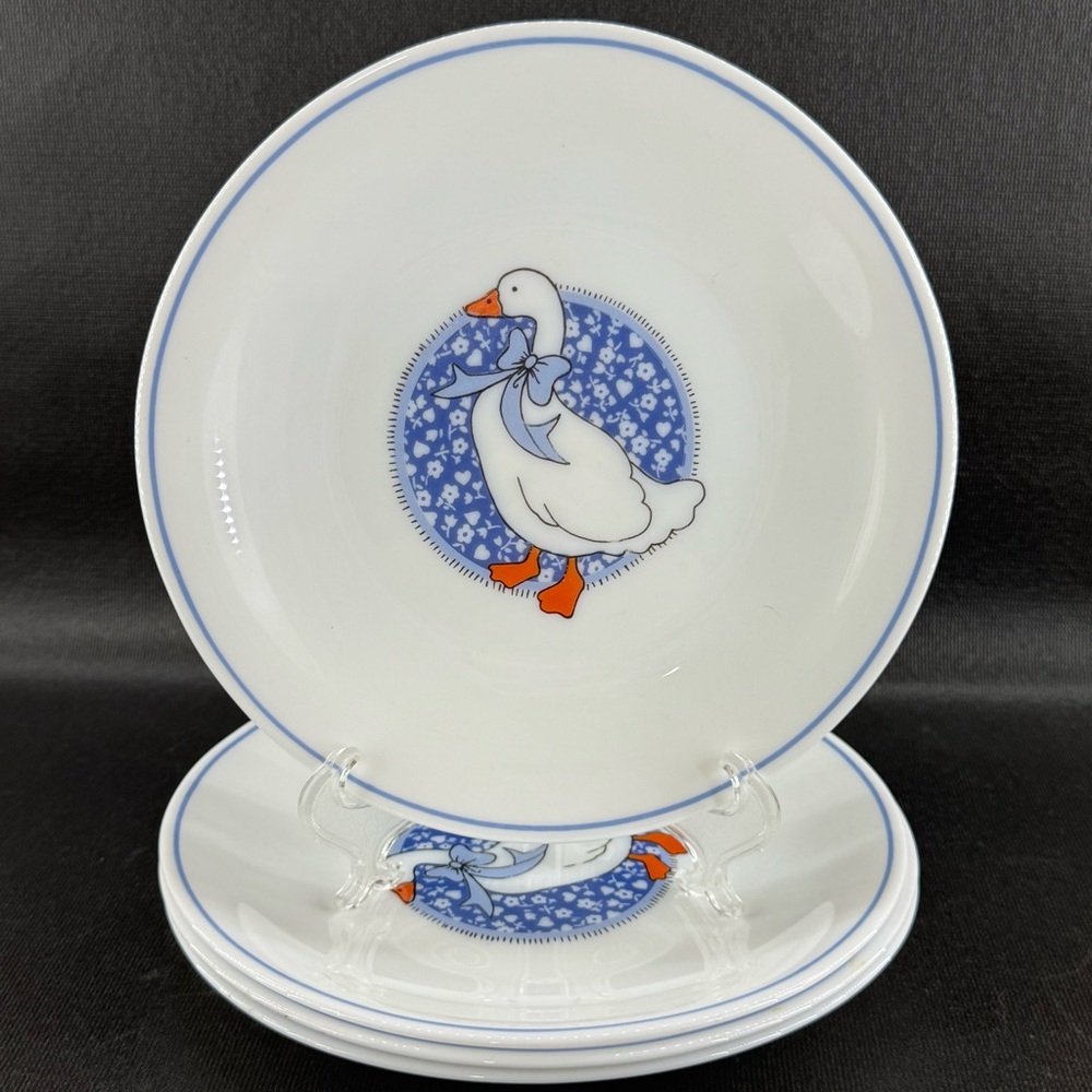 Arcopal France Milk Glass Blue Ribbon Geese Duck Salad Plates Set of 4